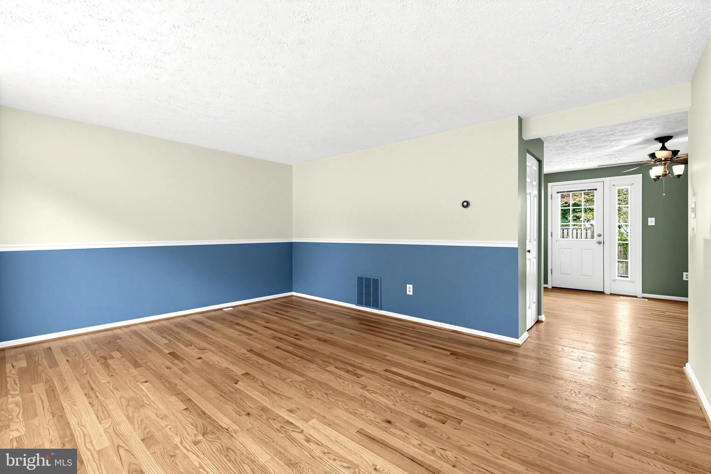 10806 Sir Barton Cir Property Photo 5