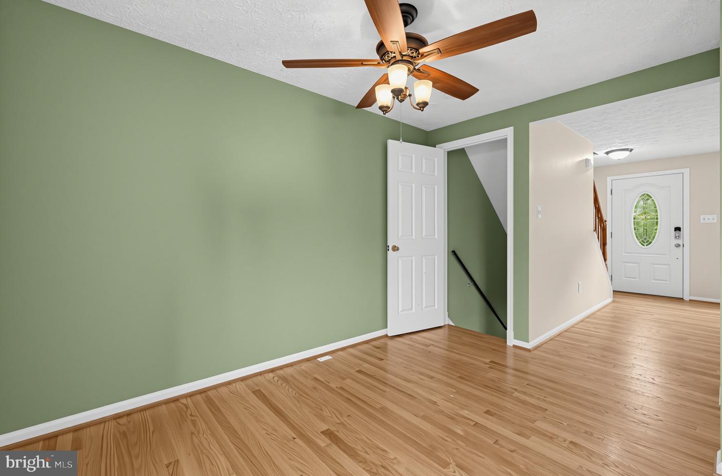 10806 Sir Barton Cir Property Photo 8