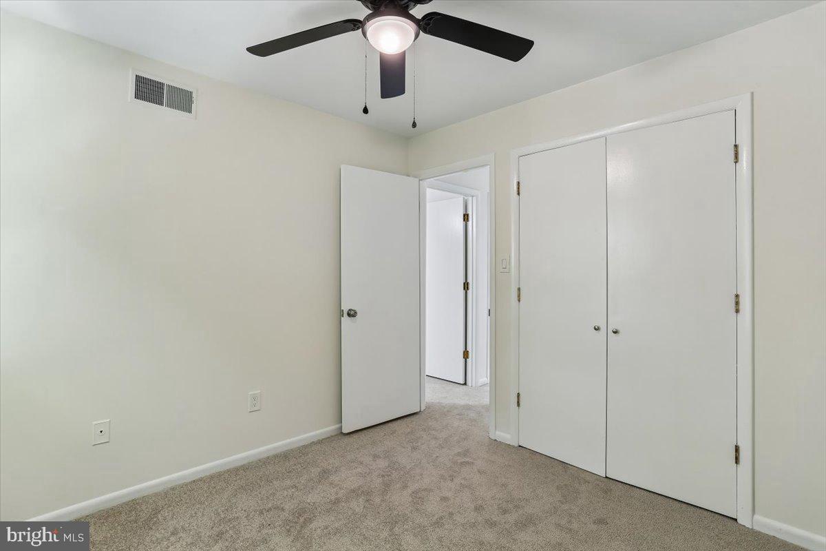 12234 Greenleaf Ave Property Photo 34
