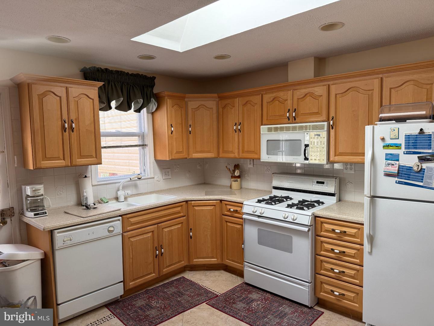 1420 Gerard St Property Photo 14