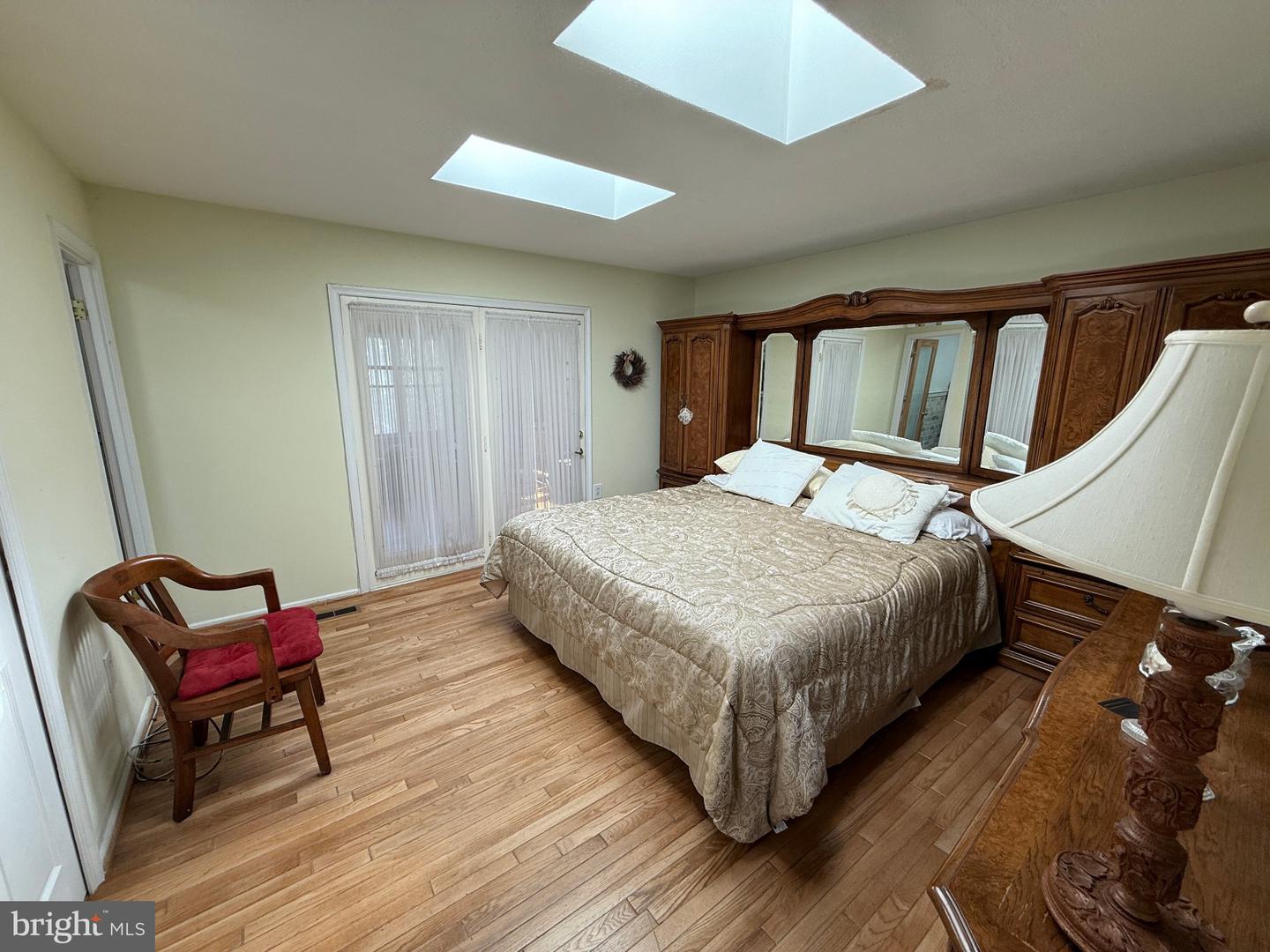 1420 Gerard St Property Photo 18