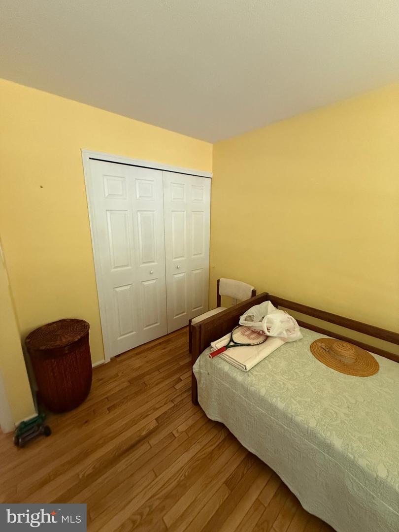 1420 Gerard St Property Photo 25