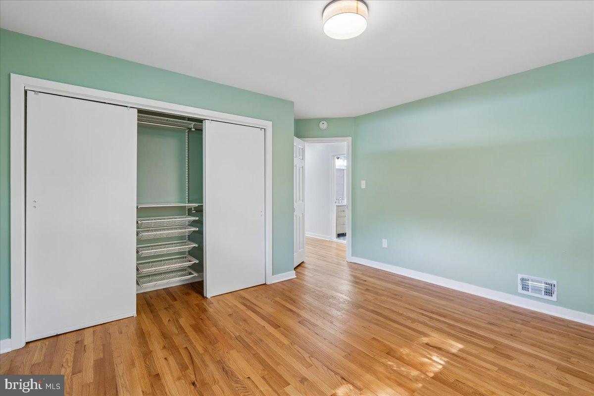 6403 W Halbert Rd Property Photo 9
