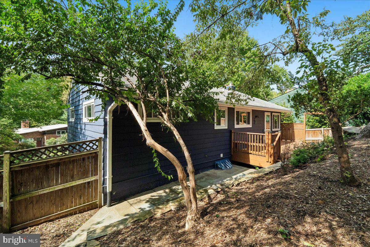 6403 W Halbert Rd Property Photo 19
