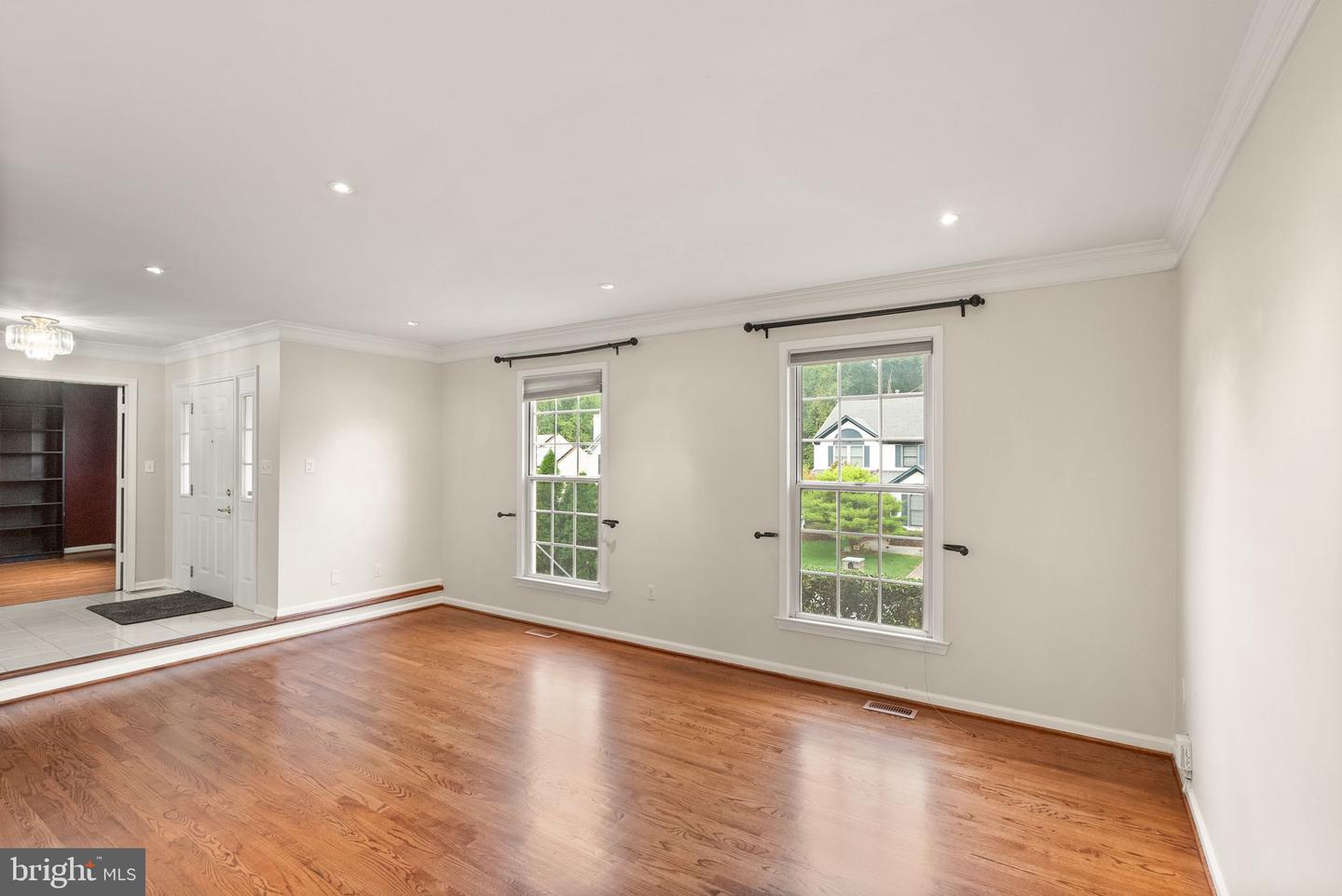 18 Solitaire Ct Property Photo 17