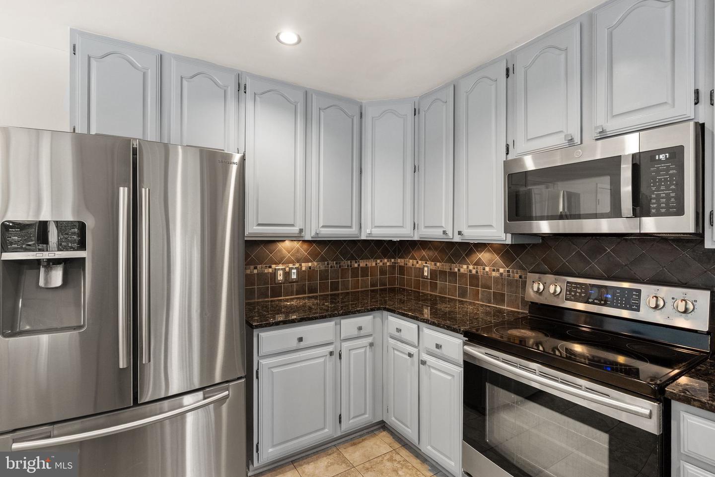 18 Solitaire Ct Property Photo 23