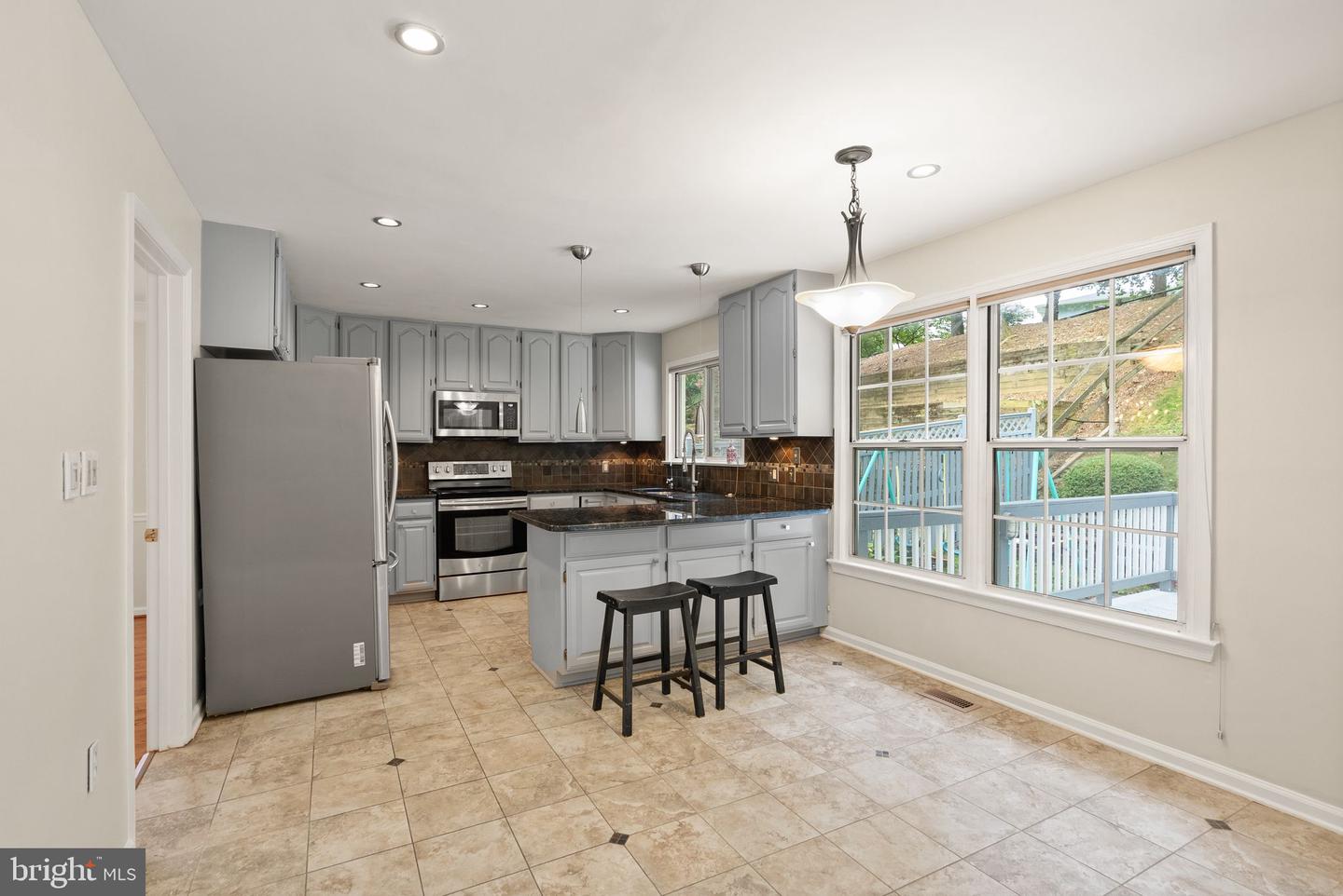 18 Solitaire Ct Property Photo 26