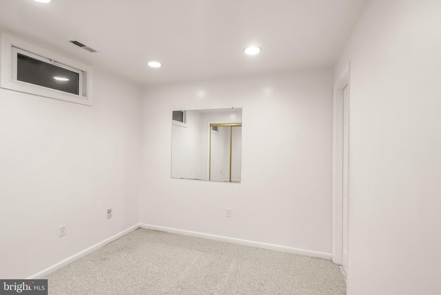 18 Solitaire Ct Property Photo 70