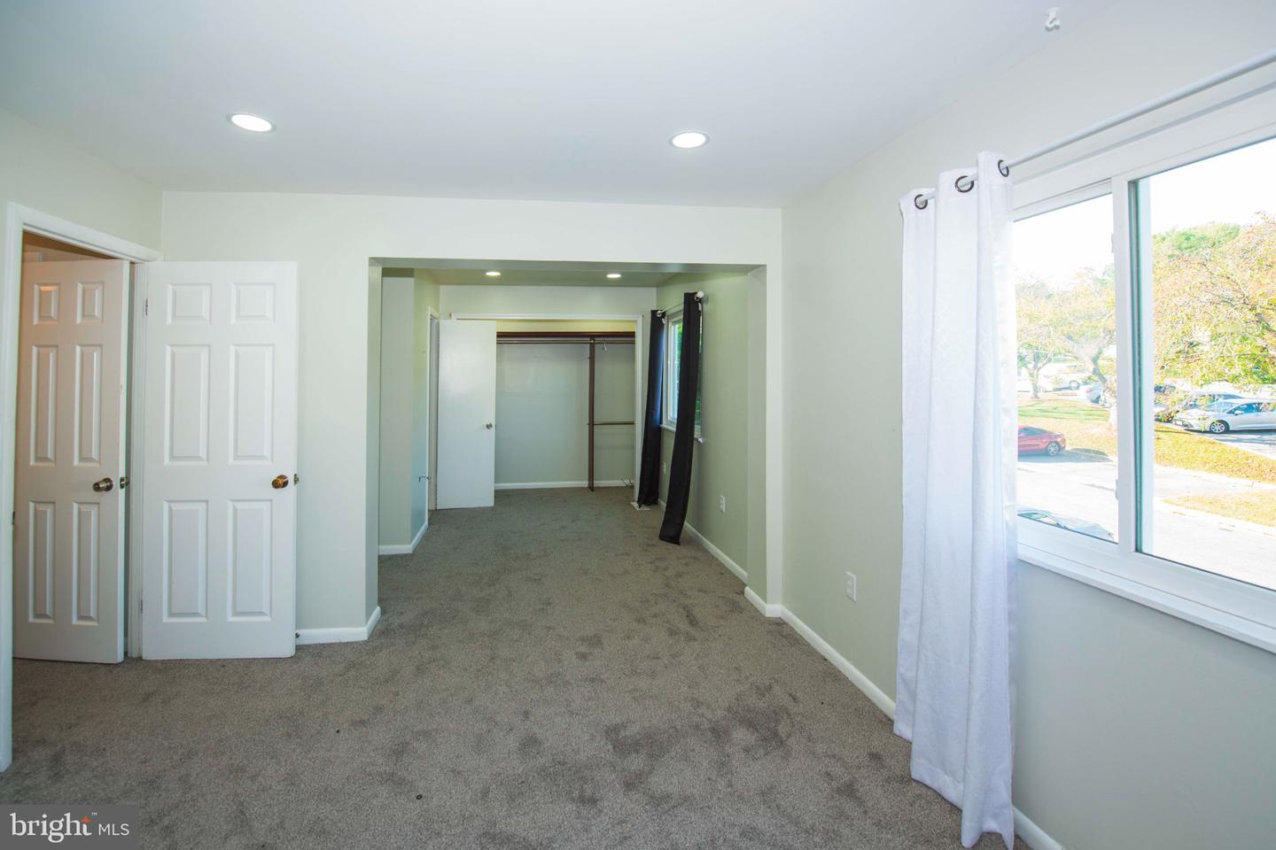 52 State Ct #101 Property Photo 46