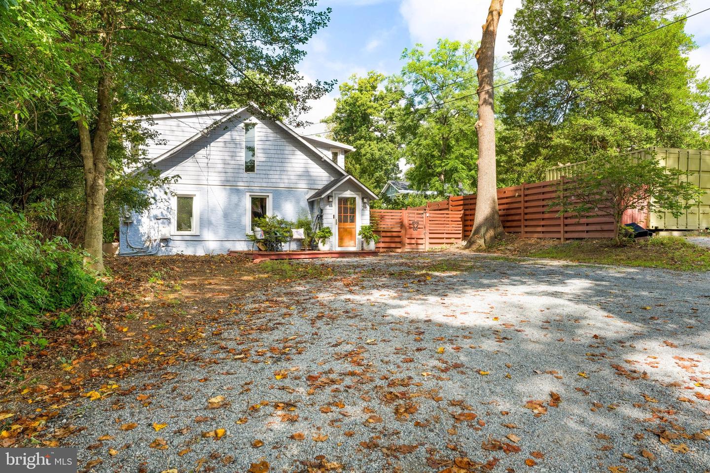 216 Domer Ave Property Photo 1
