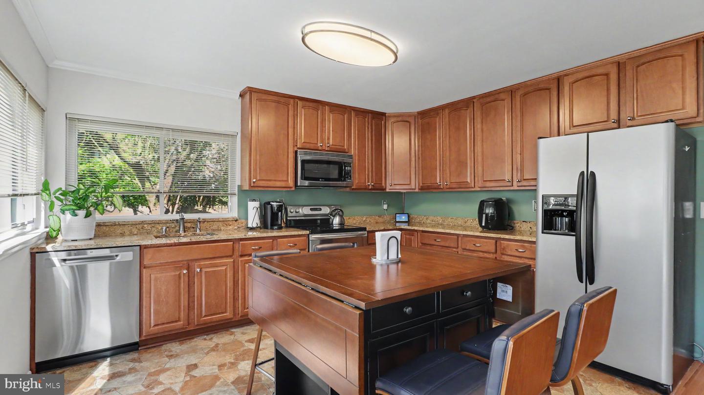9136 Tulip Grove Rd Property Photo 11