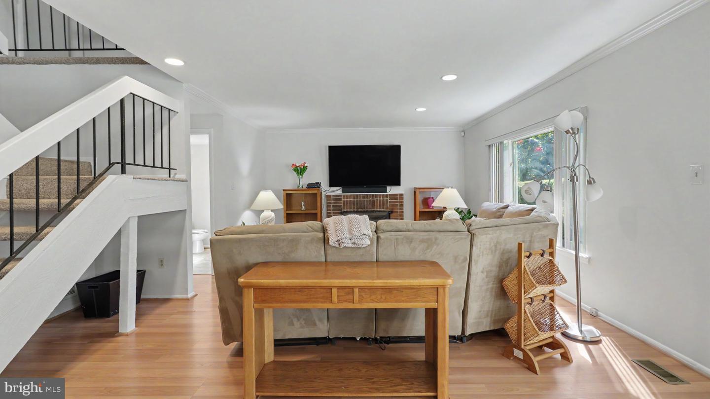 9136 Tulip Grove Rd Property Photo 15