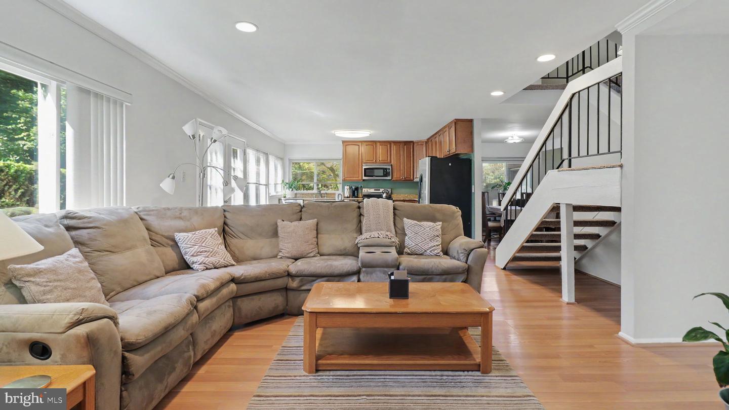 9136 Tulip Grove Rd Property Photo 16