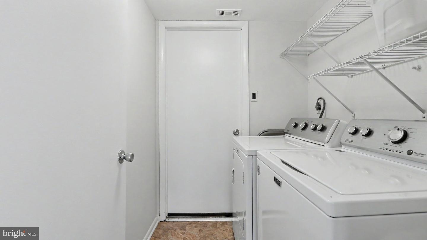 9136 Tulip Grove Rd Property Photo 19