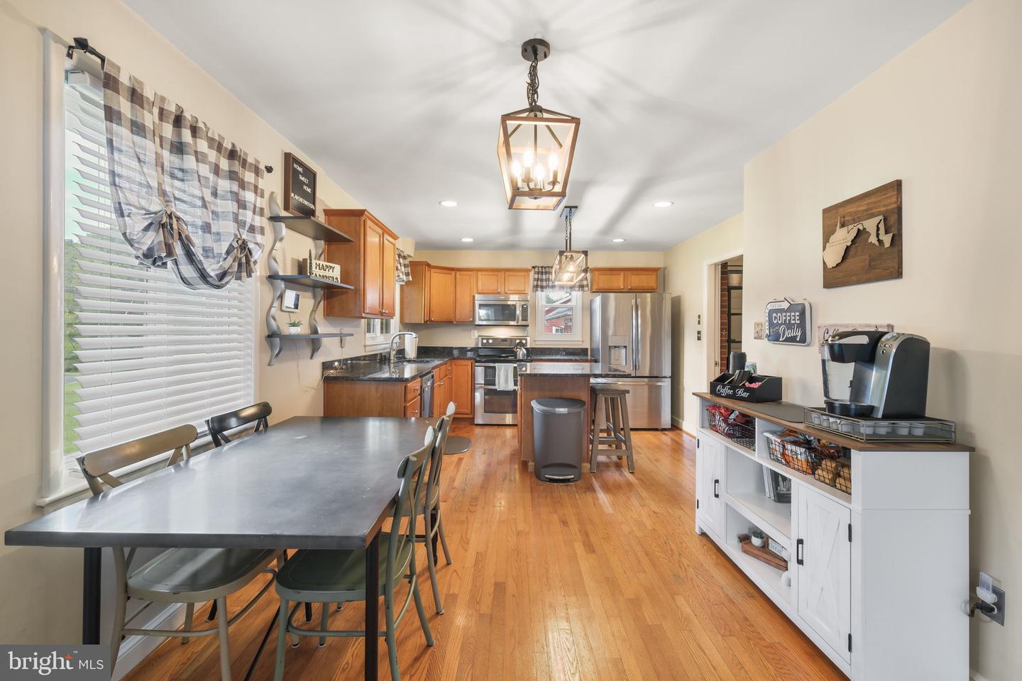 25223 Oak Dr Property Photo 11
