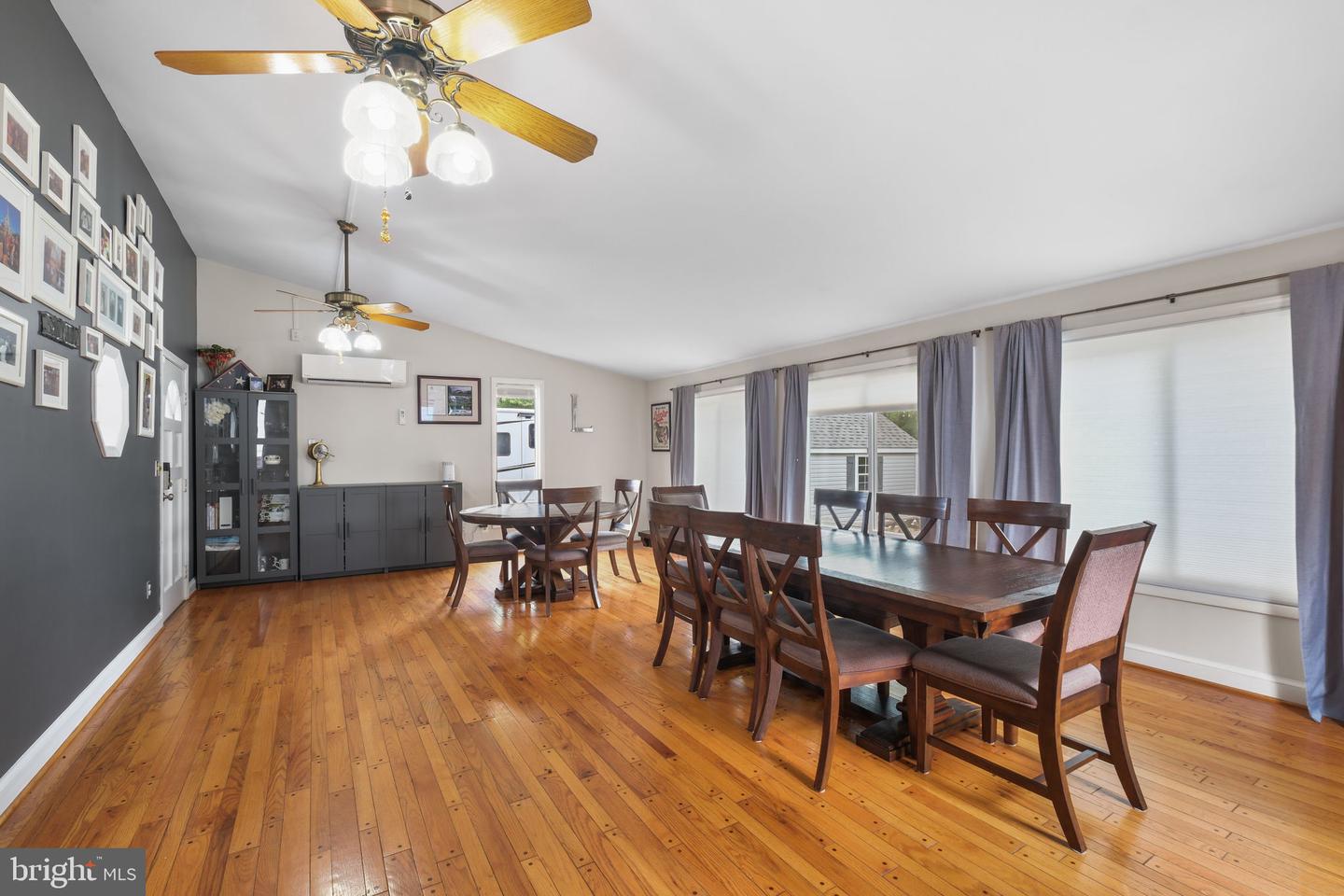 25223 Oak Dr Property Photo 17