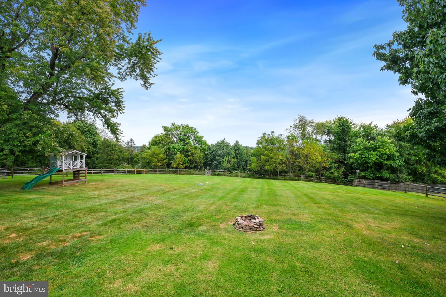 25223 Oak Dr Property Photo 44