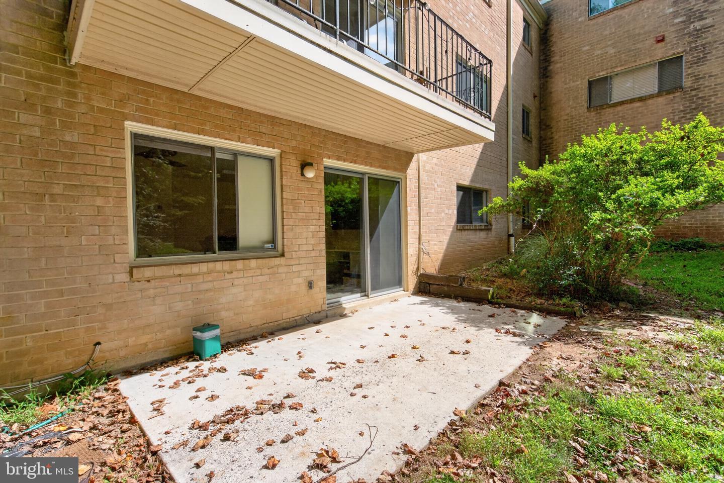 10601 Montrose Ave #2 Property Photo 11