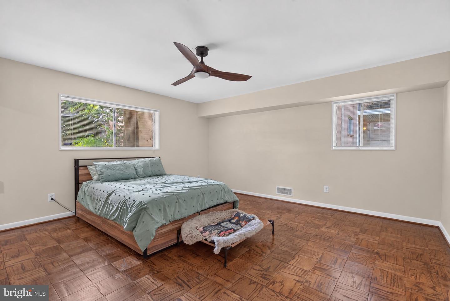 10601 Montrose Ave #2 Property Photo 12