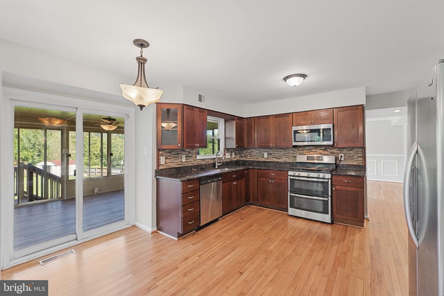 18906 Impulse Ln Property Photo 20