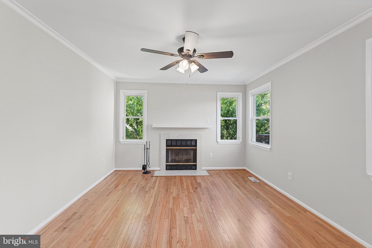 18906 Impulse Ln Property Photo 23