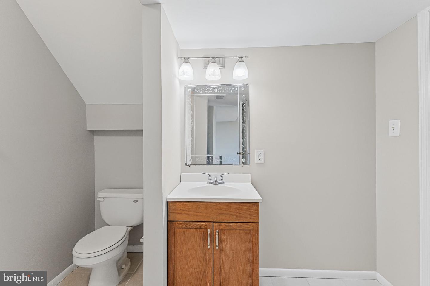 18906 Impulse Ln Property Photo 42