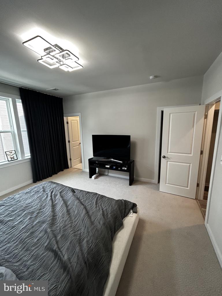 16241 Connors Way Property Photo 15