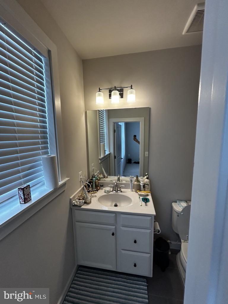 16241 Connors Way Property Photo 25