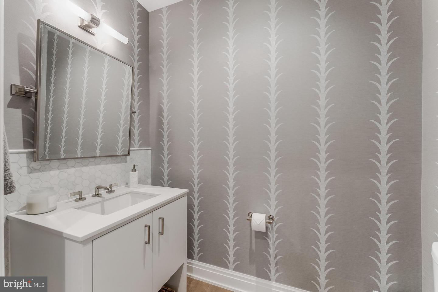 8551 Connecticut Ave #311 Property Photo 13