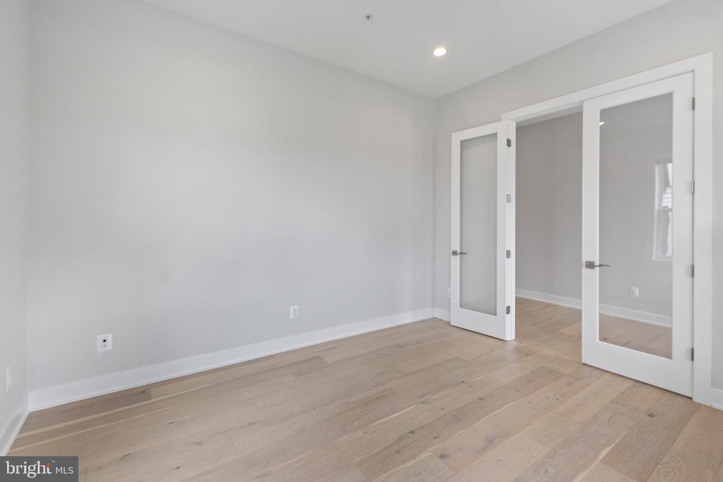 6829 Penngrove Ln Property Photo 7