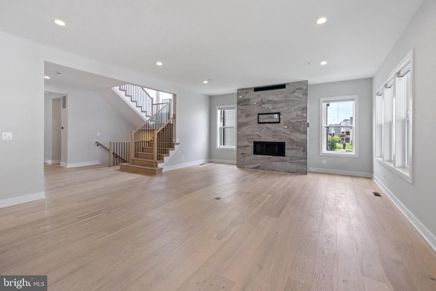 6829 Penngrove Ln Property Photo 14