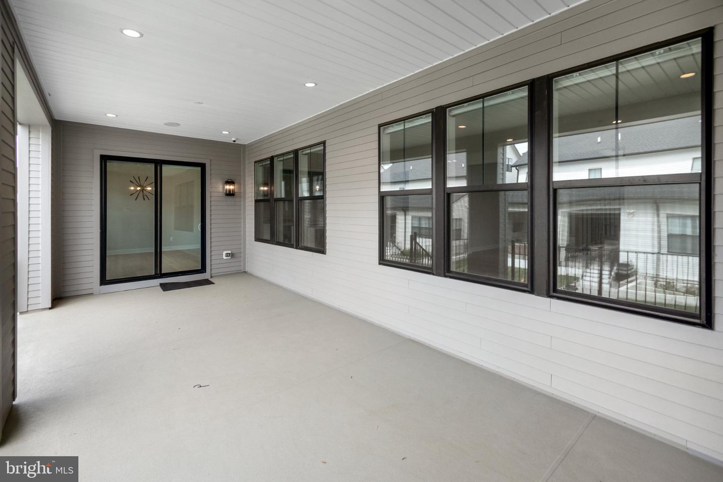6829 Penngrove Ln Property Photo 24