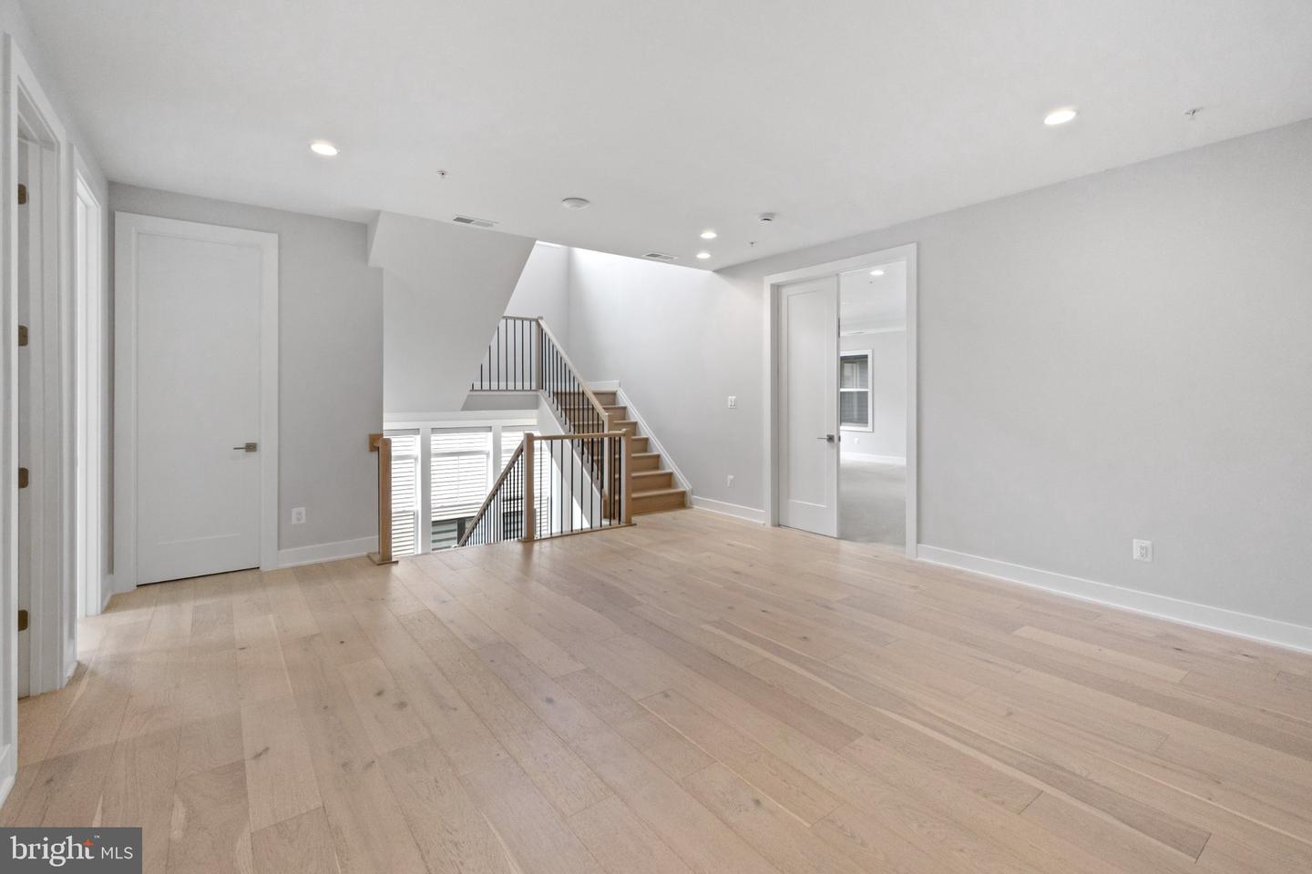 6829 Penngrove Ln Property Photo 30