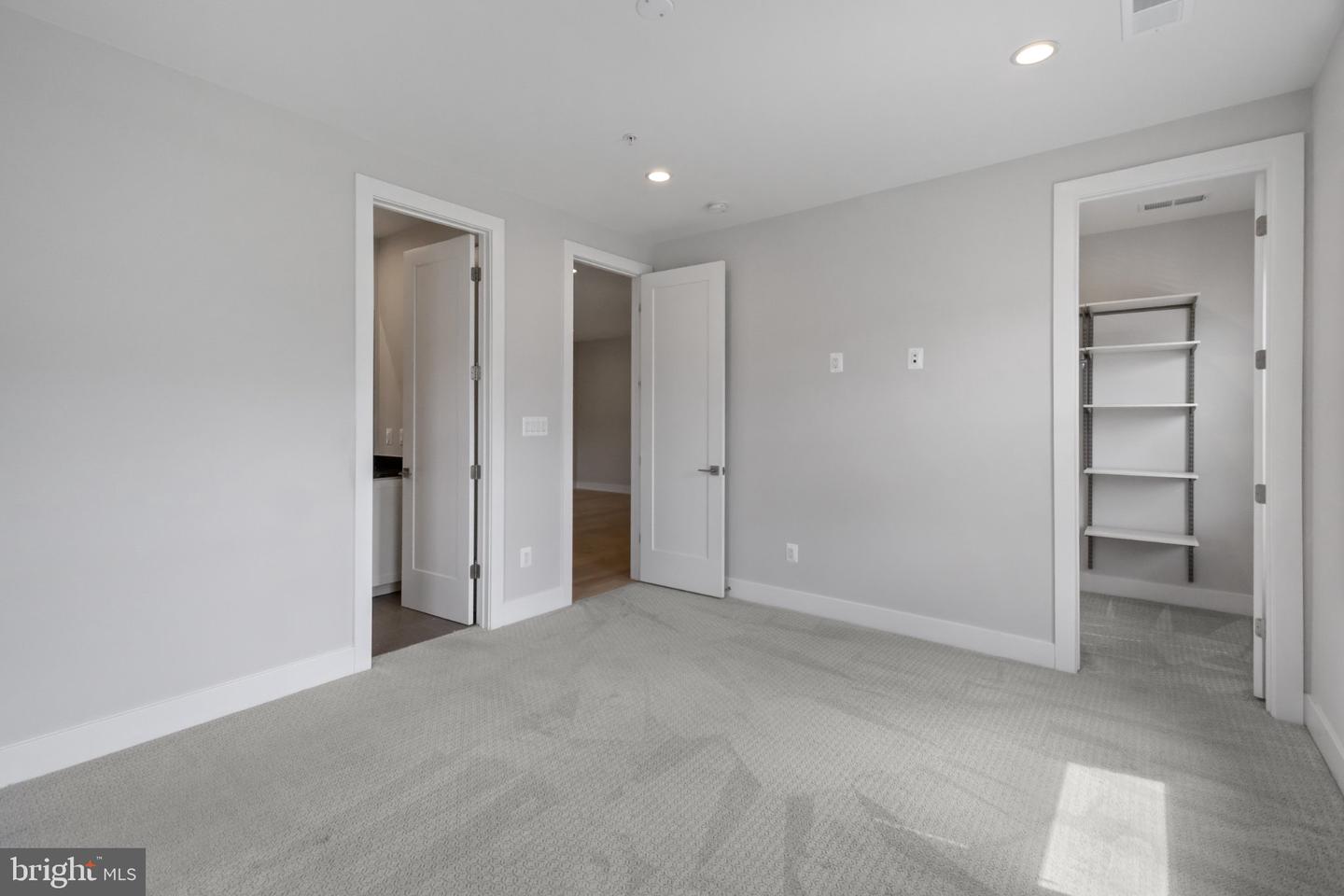 6829 Penngrove Ln Property Photo 44