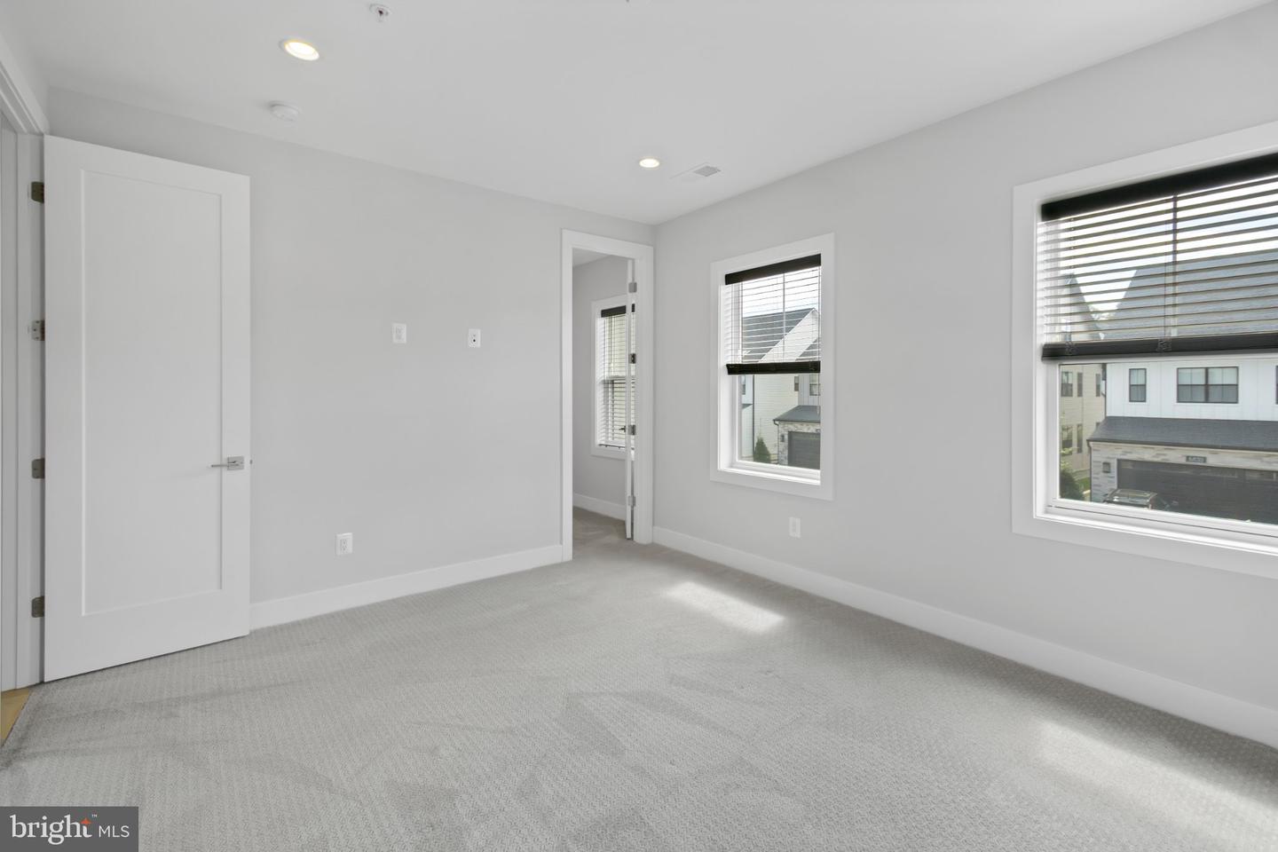 6829 Penngrove Ln Property Photo 45