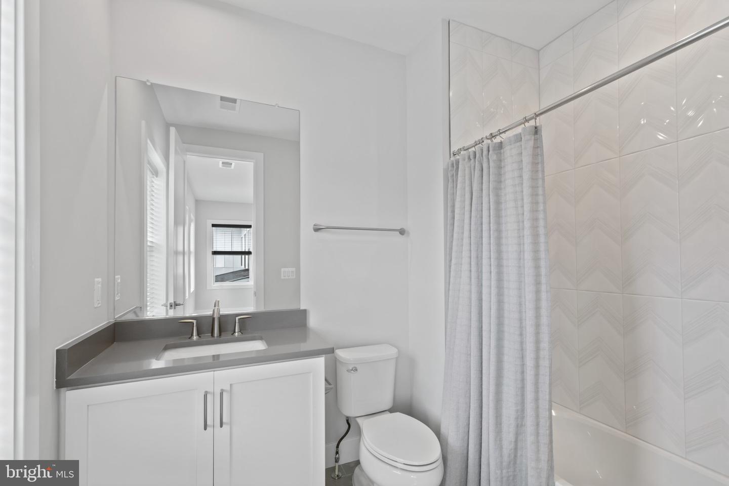 6829 Penngrove Ln Property Photo 51