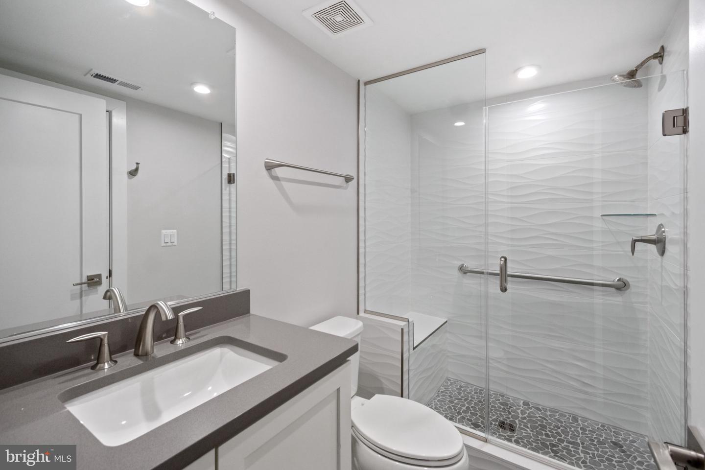 6829 Penngrove Ln Property Photo 63