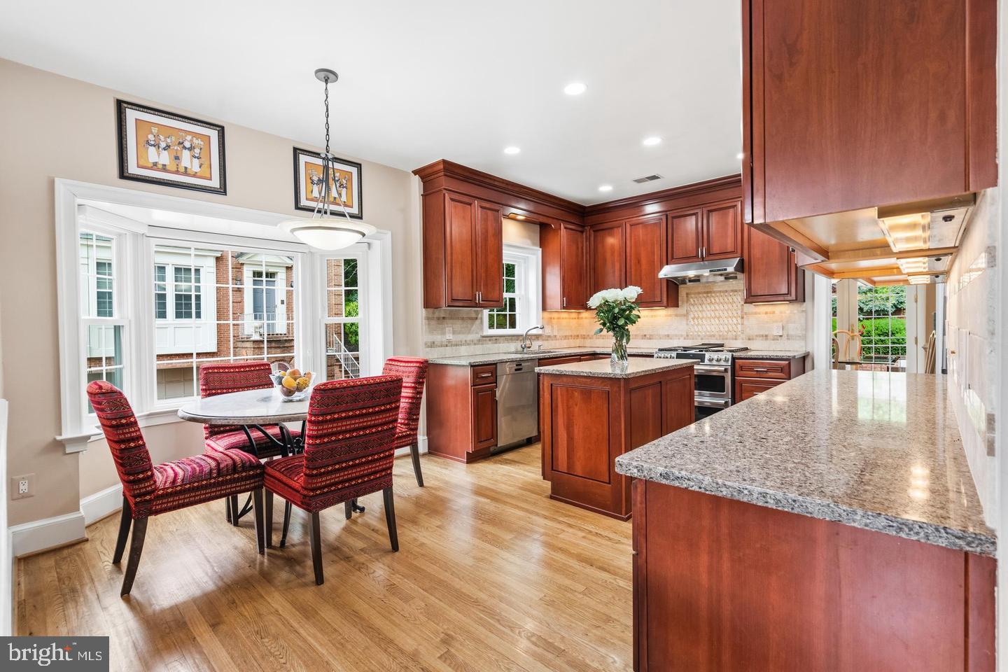 8015 Quarry Ridge Way Property Photo 24