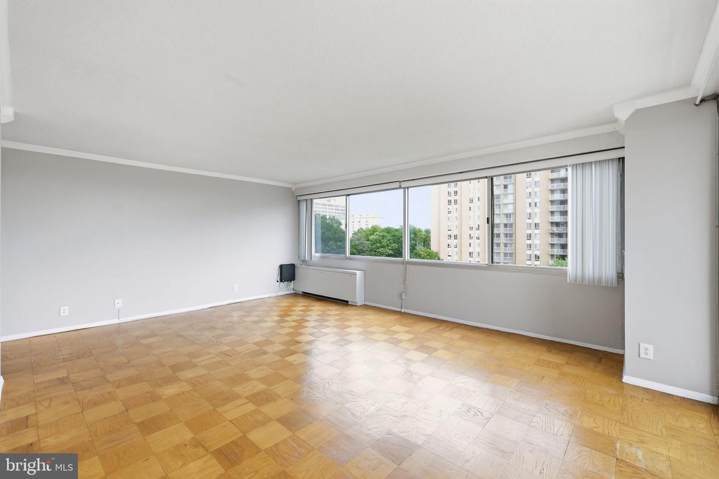 4515 Willard Ave #1403s Property Photo 22