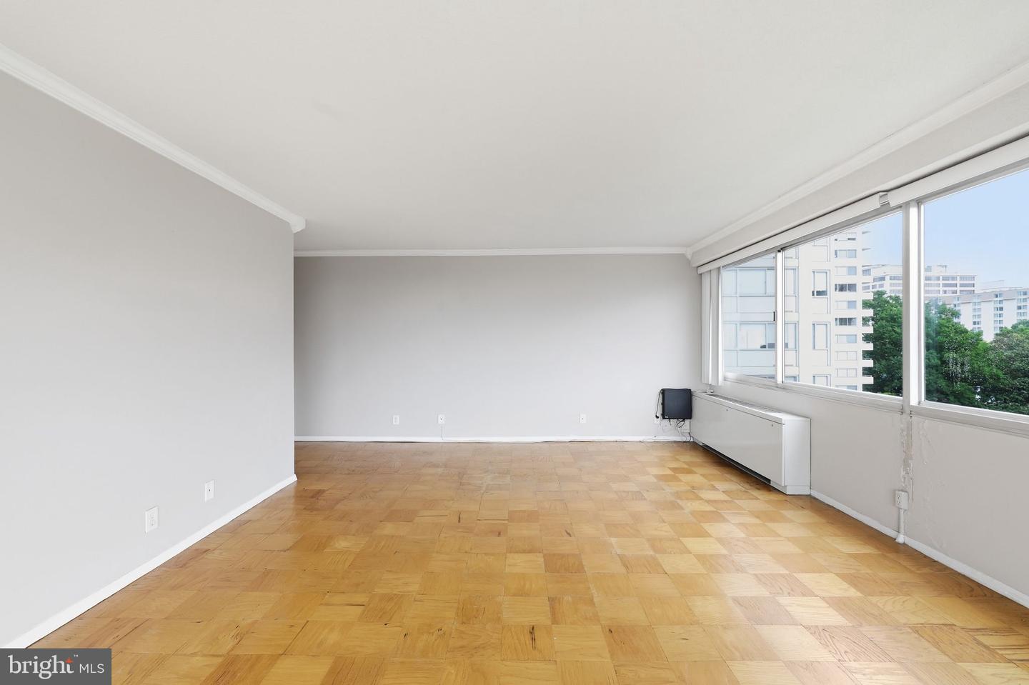 4515 Willard Ave #1403s Property Photo 23