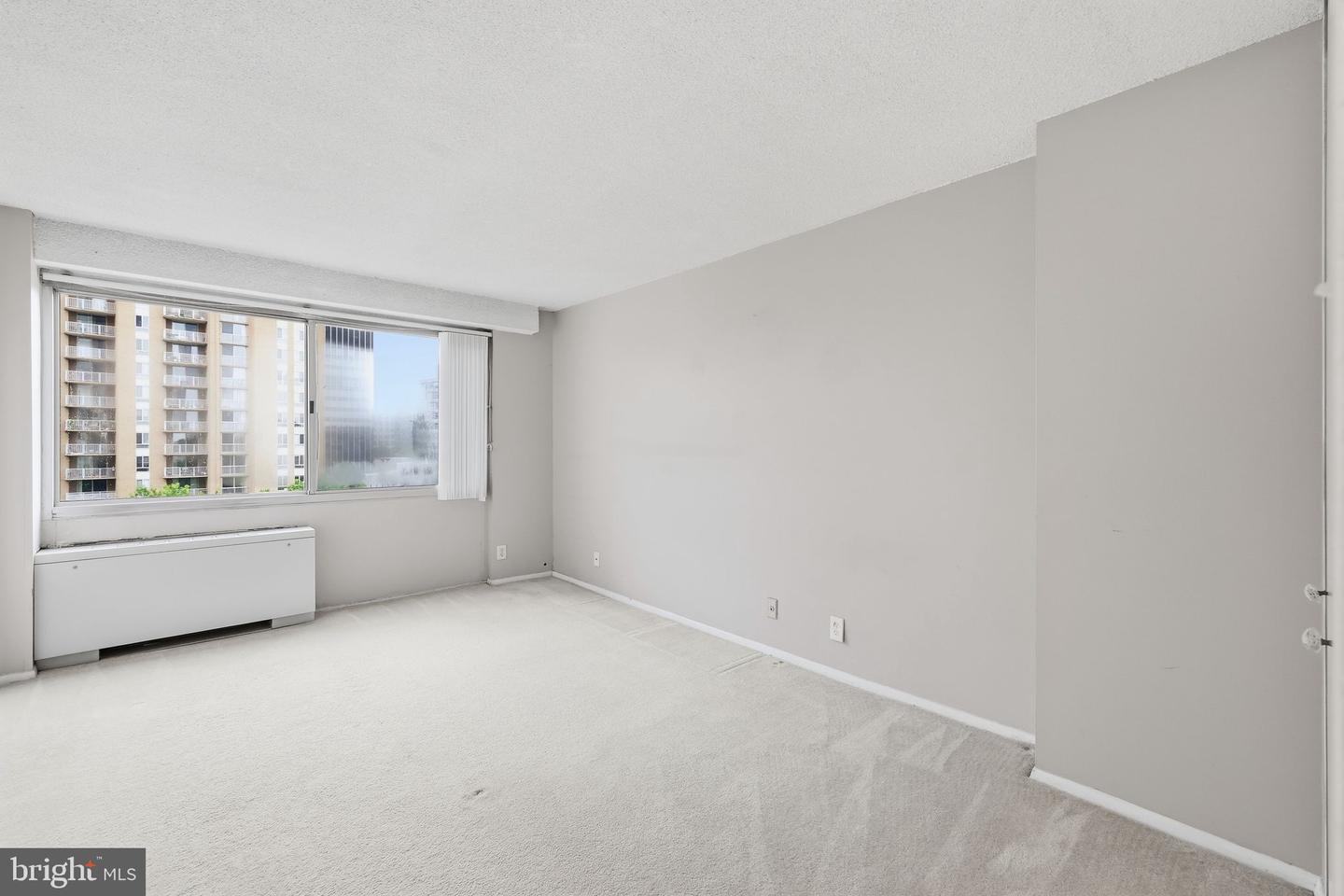 4515 Willard Ave #1403s Property Photo 35