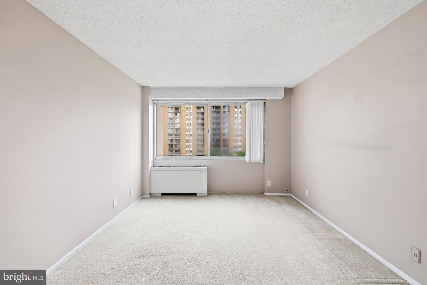 4515 Willard Ave #1403s Property Photo 36