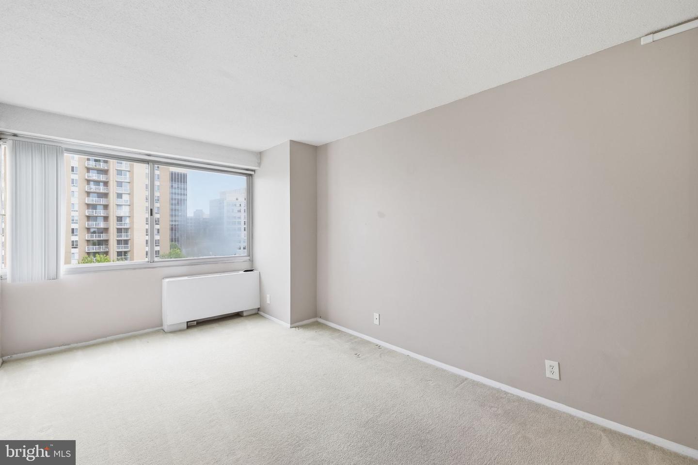 4515 Willard Ave #1403s Property Photo 41