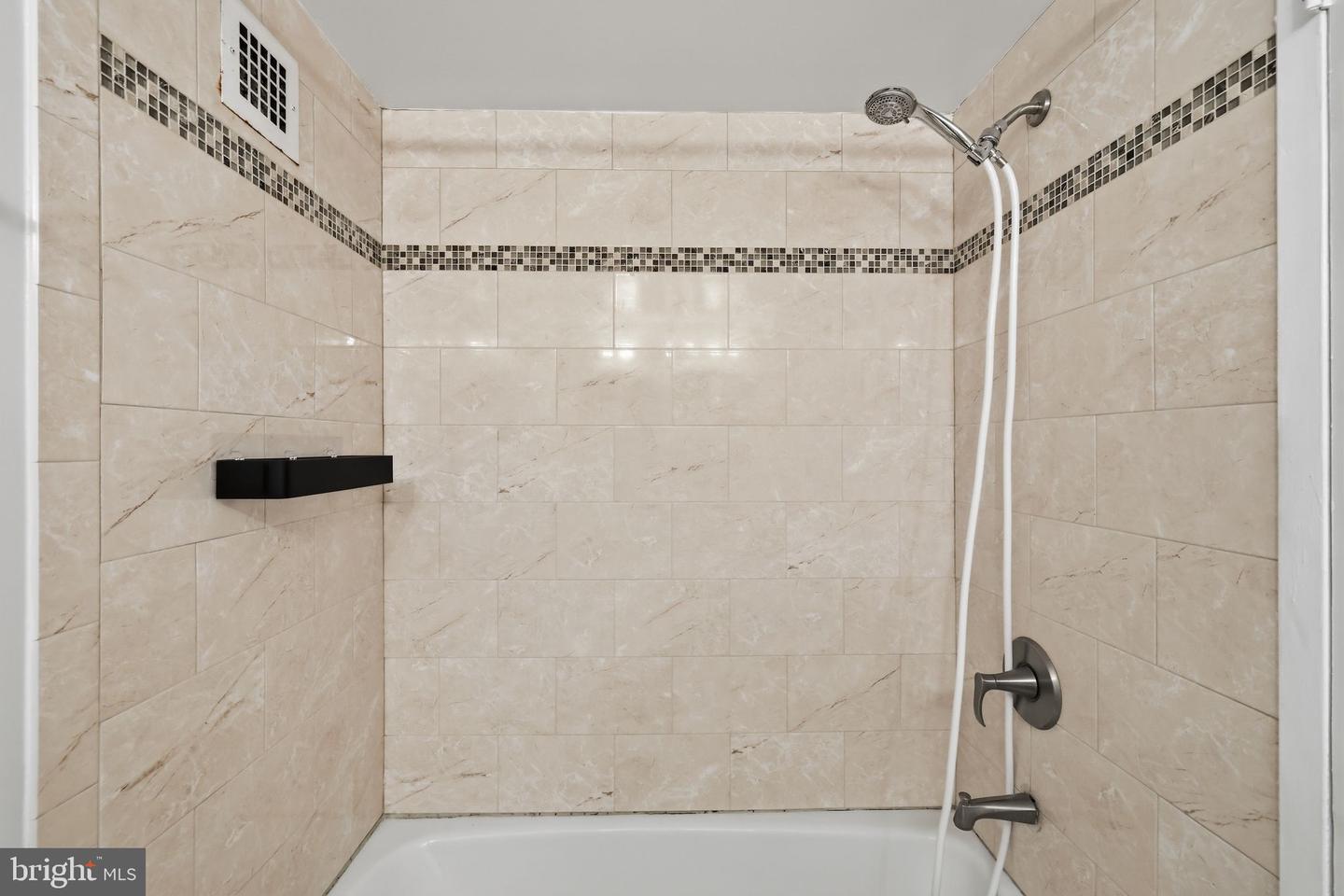 4515 Willard Ave #1403s Property Photo 42