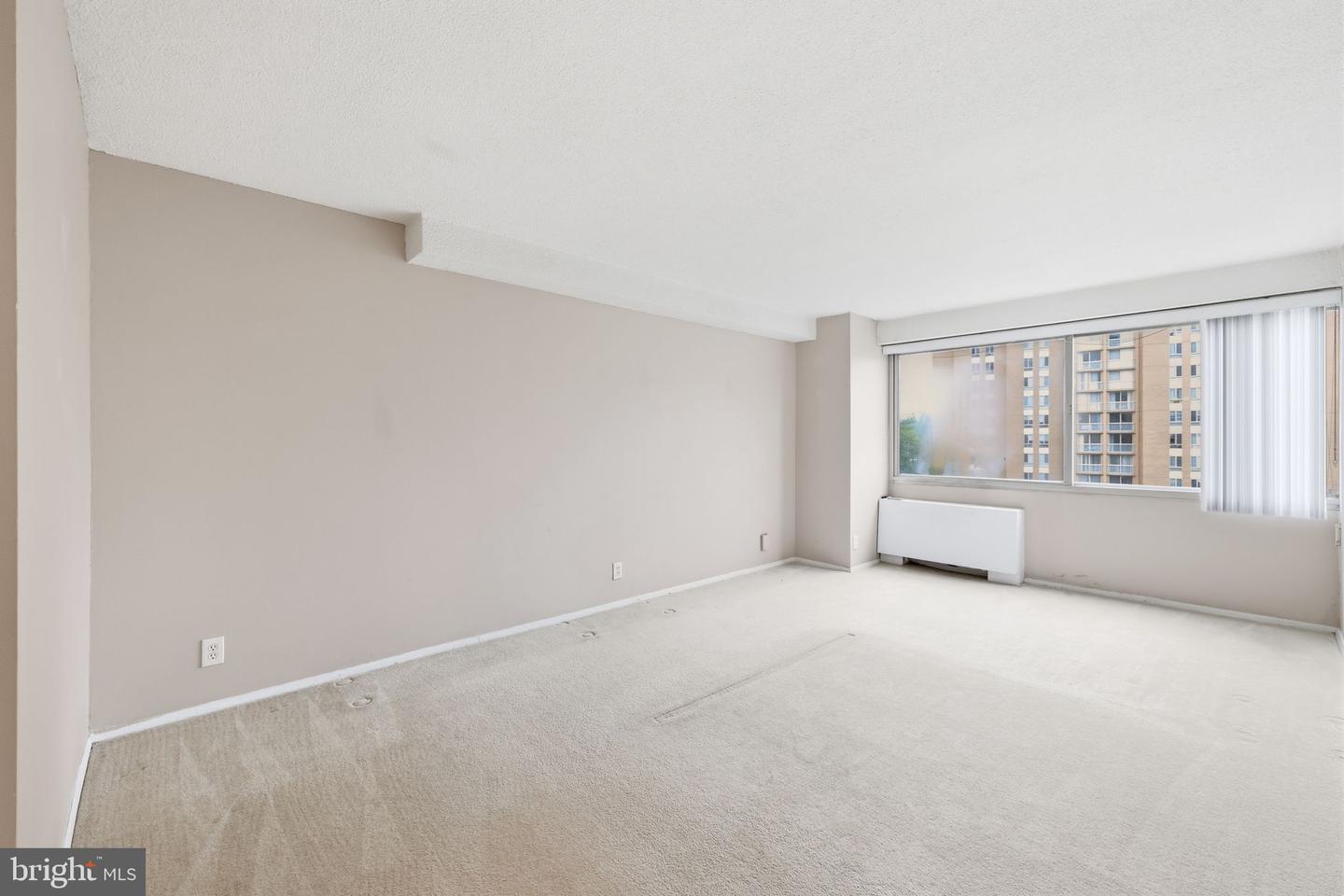 4515 Willard Ave #1403s Property Photo 45