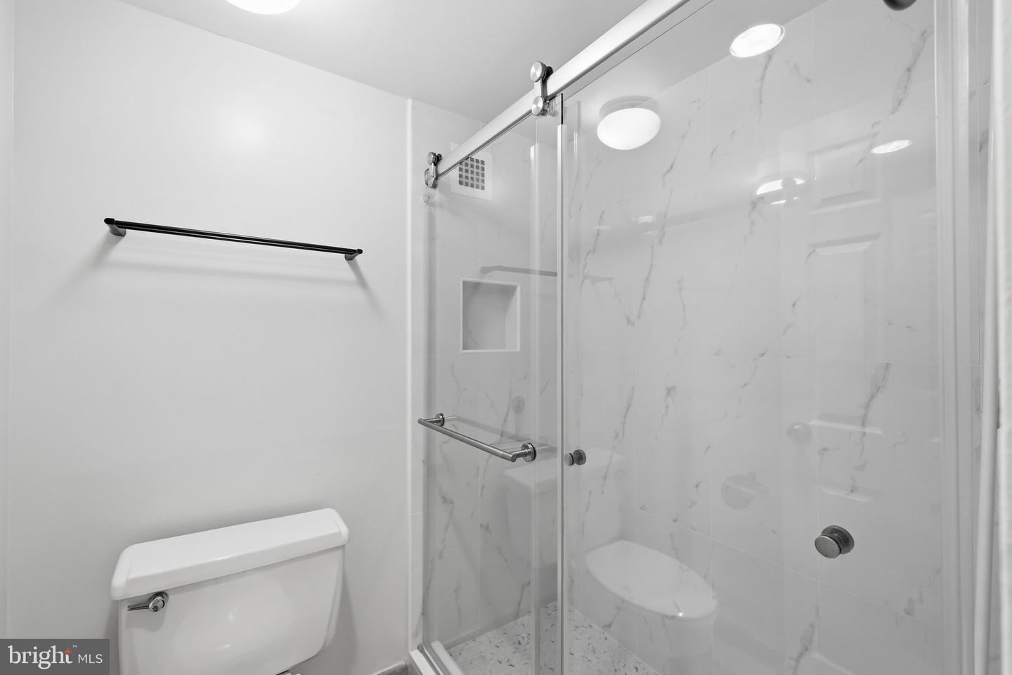 4515 Willard Ave #1403s Property Photo 56