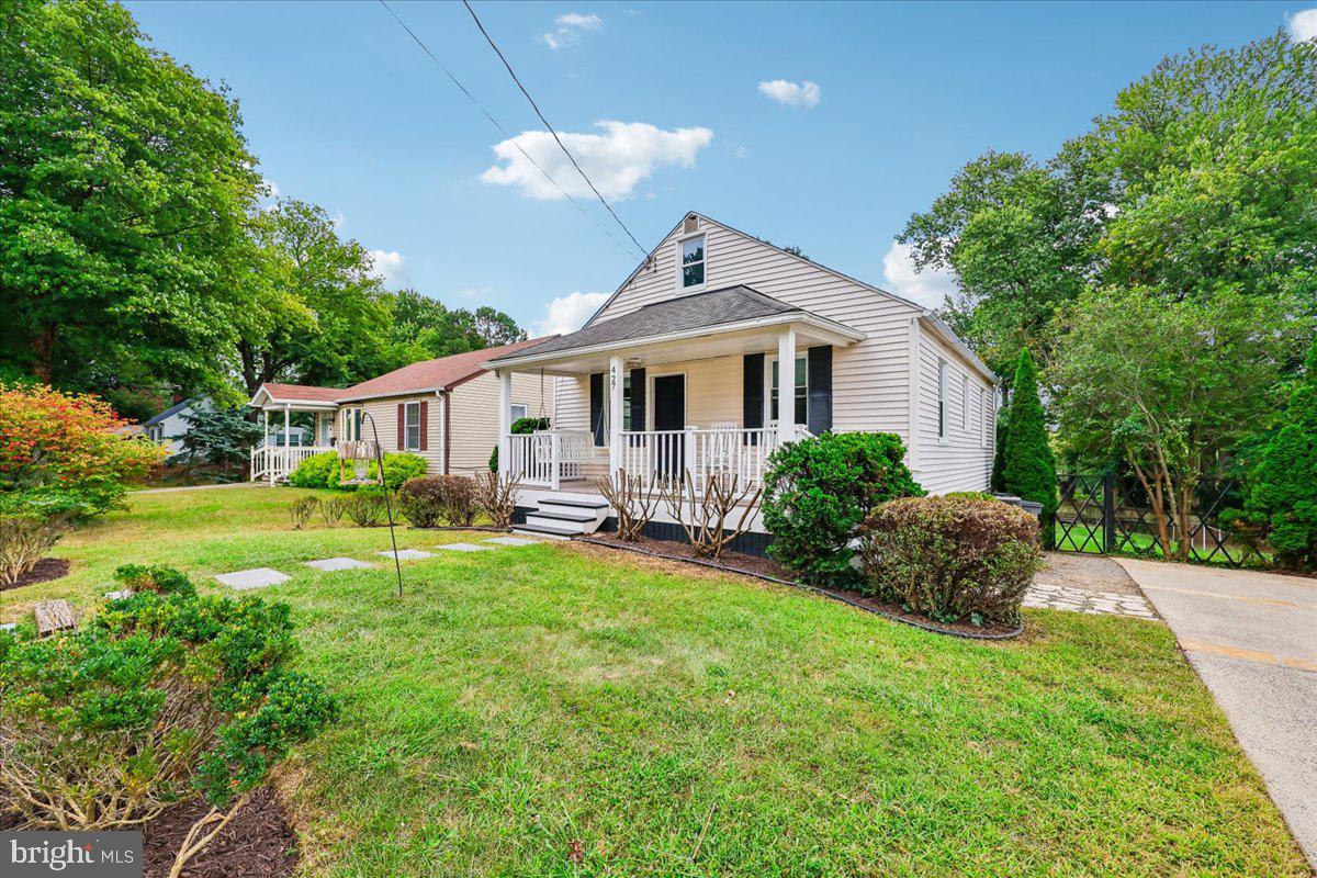 427 Mcarthur Dr Property Photo 4