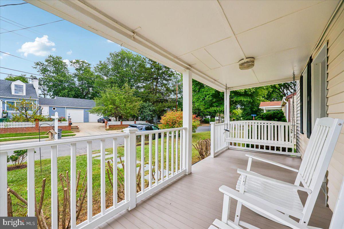 427 Mcarthur Dr Property Photo 8