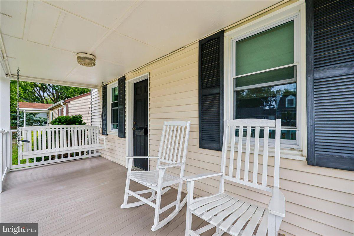 427 Mcarthur Dr Property Photo 9