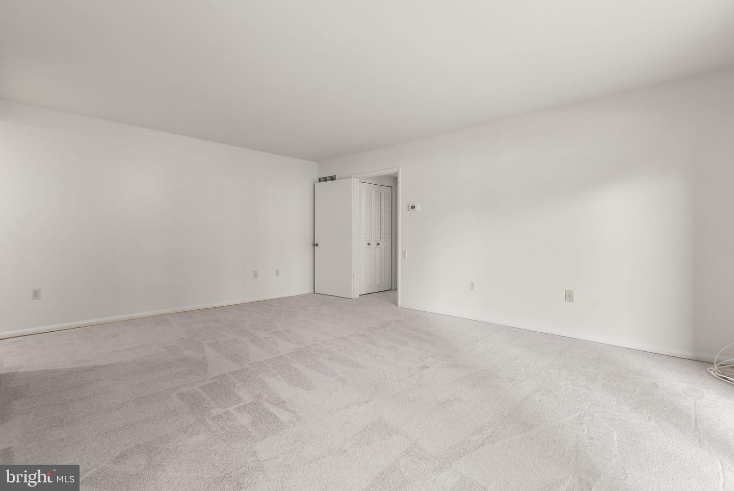 3352 Chiswick Ct #57-2h Property Photo 18